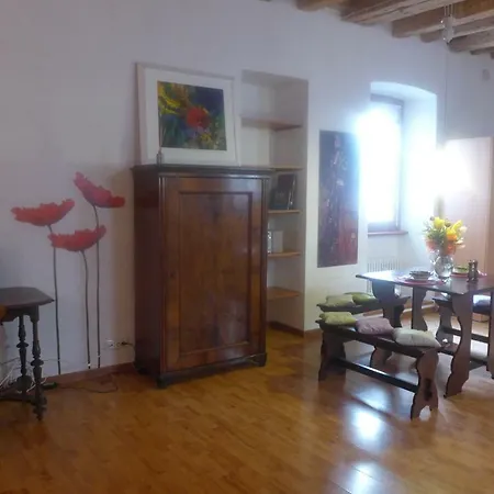 Loft In Centro Apartment Trieste
